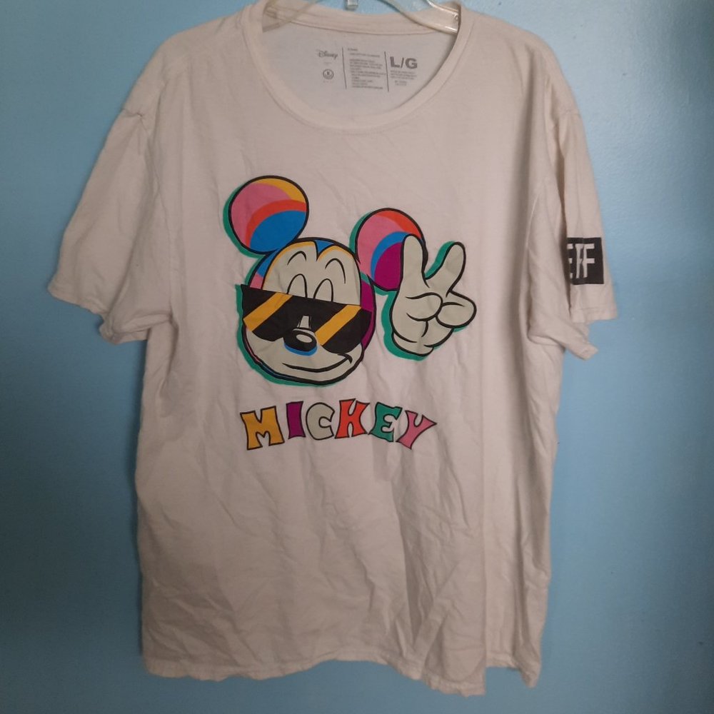 Mickey x Neff Collab White Tshirt Size Large
